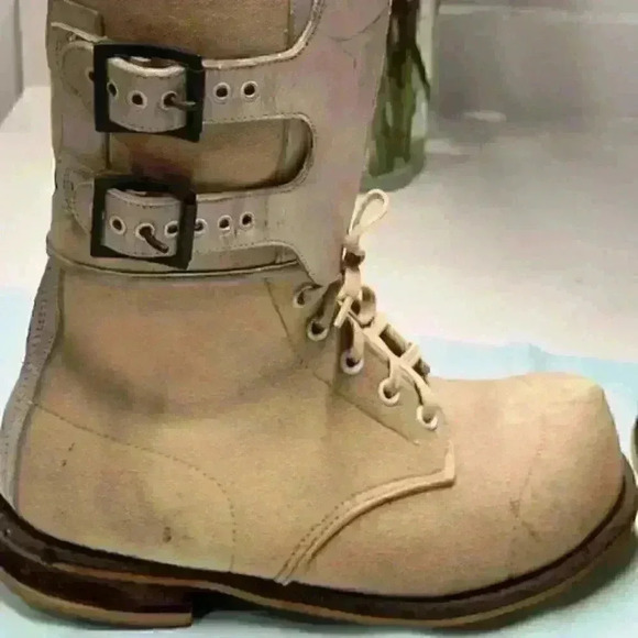 VINTAGE KOREAN WAR "Bunny Boots"  A R Hyde & Sons Boots - Picture 2 of 14